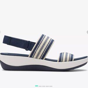 NIB Clarks Arla Stroll Sandal -- 10